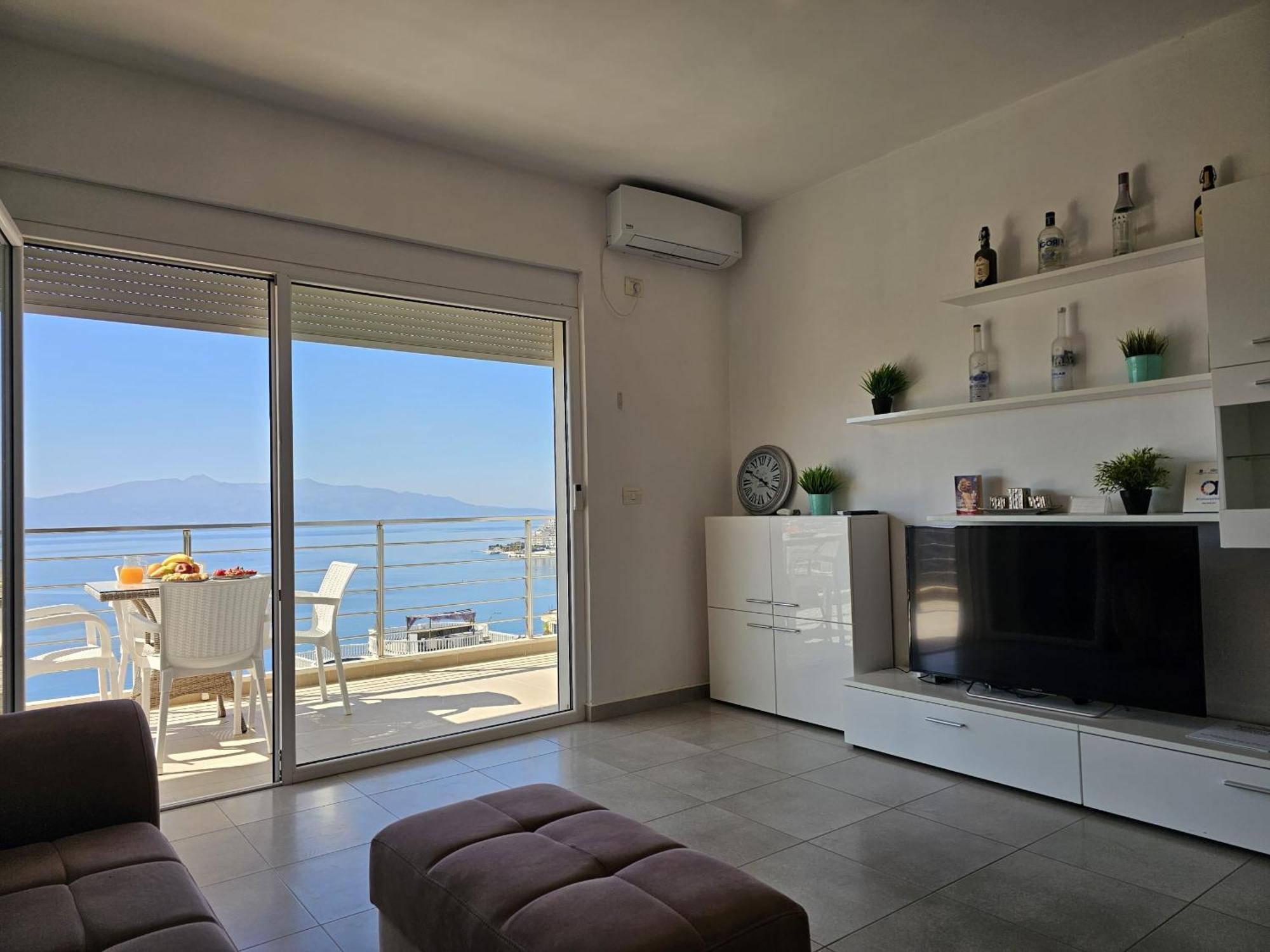 Wonderful View Apartment *